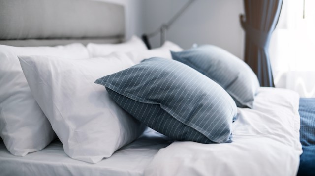 Complete Guide to Buying Marks & Spencer Pillows